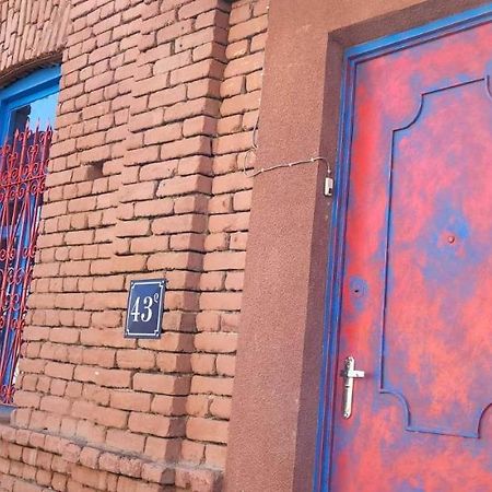 4 Chocolate Apartments In Old ティビリシ エクステリア 写真